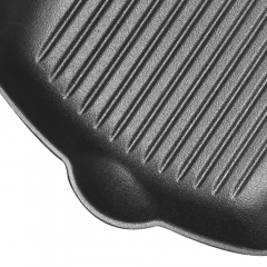 Outdoor camping, barbecue, kitchen, cooking, cast iron frying pan